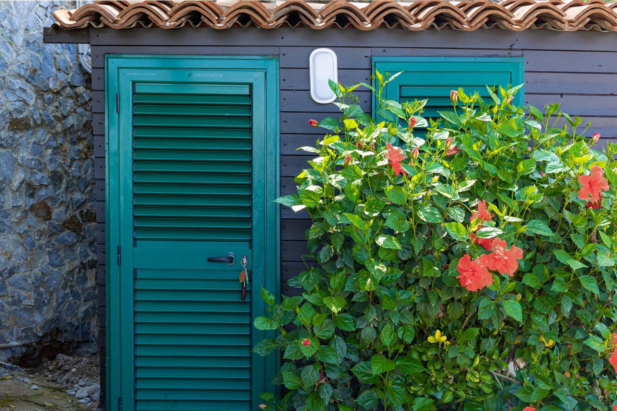 Riva Smeralda Camping Lodge Milazzo Exterior foto
