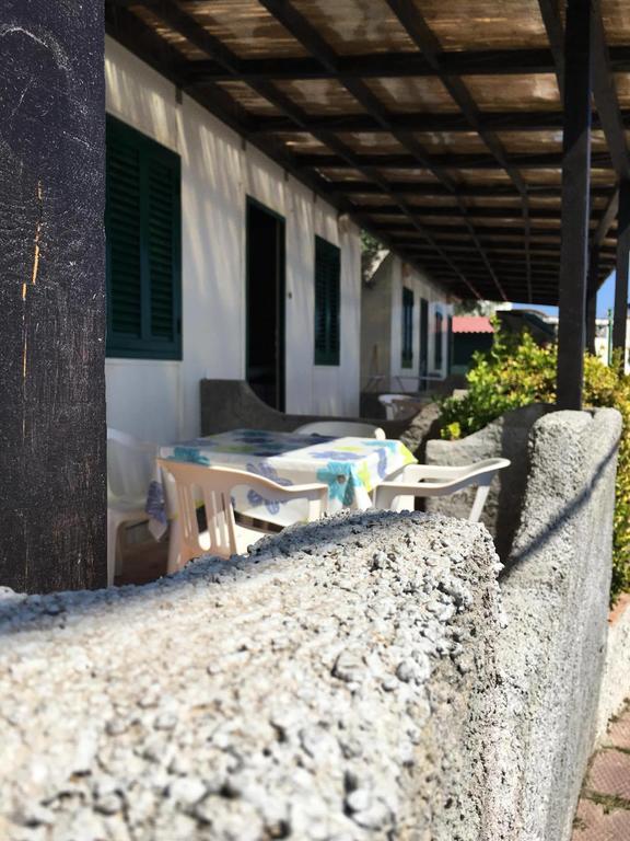 Riva Smeralda Camping Lodge Milazzo Exterior foto